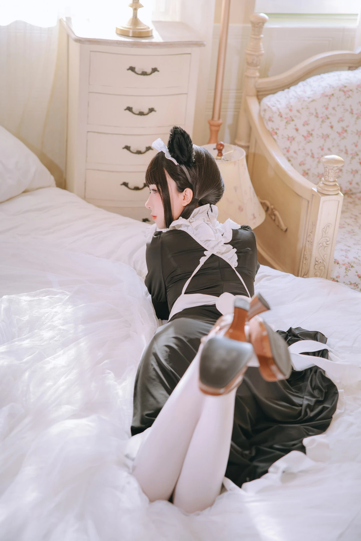 Xgyw.Org_Cosplay美女日奈娇猫娘女仆主题性感黑白两套女仆长裙配白丝袜秀丰满身材诱惑写真60P