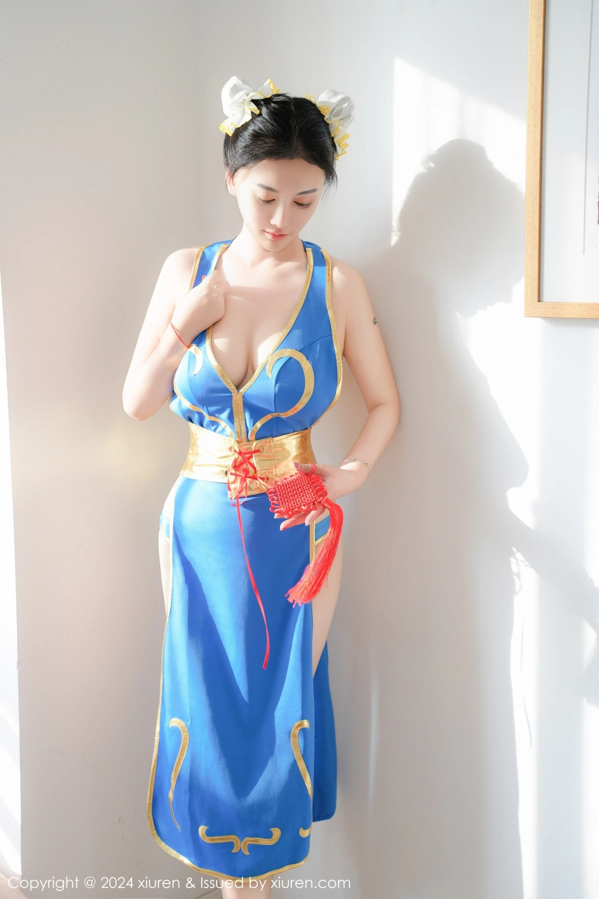 Xgyw.Org_XiuRen第9252期_模特雅茹老师性感蓝色COSPLAY服饰秀白嫩柔美身姿诱惑写真61P