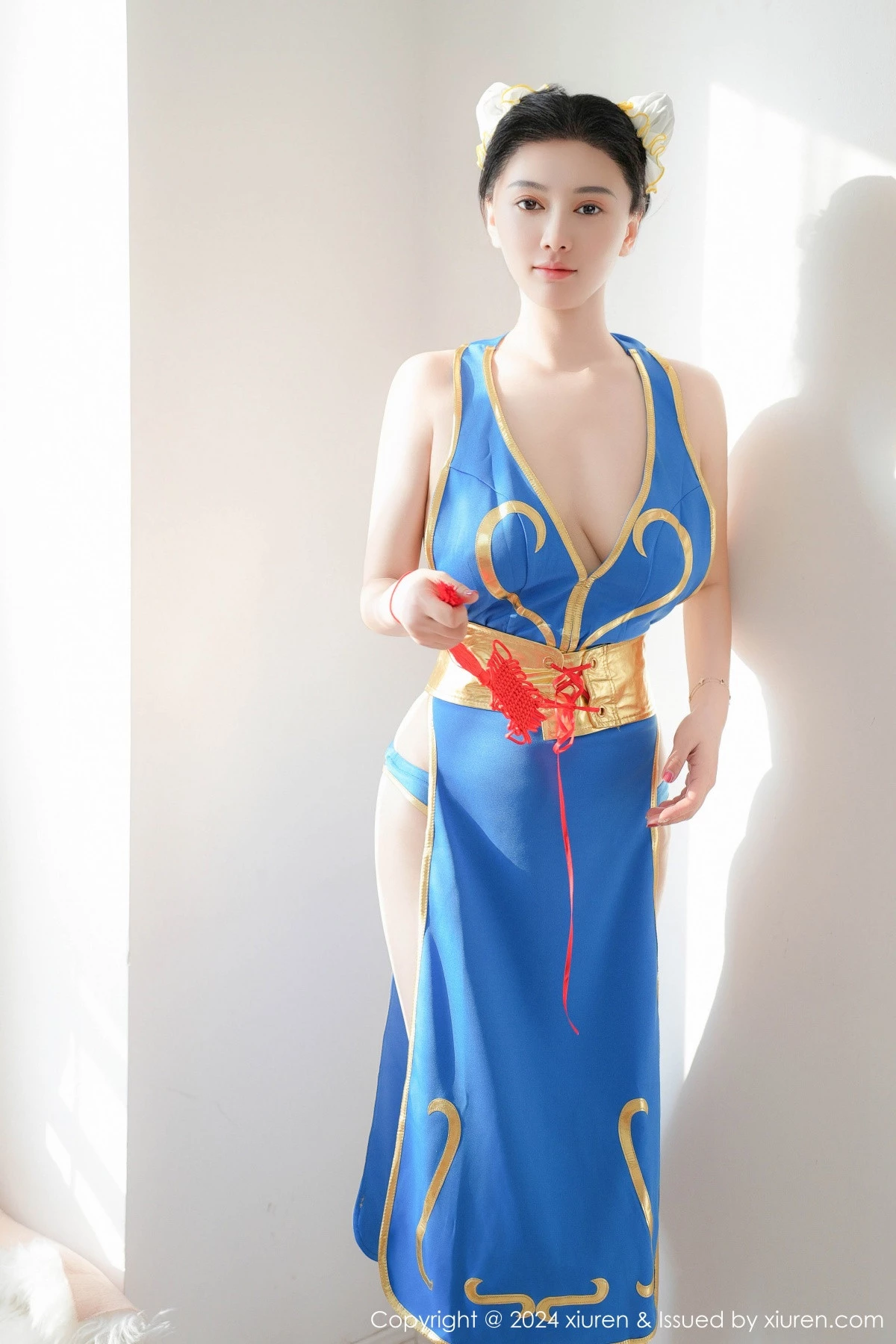 Xgyw.Org_XiuRen第9252期_模特雅茹老师性感蓝色COSPLAY服饰秀白嫩柔美身姿诱惑写真61P