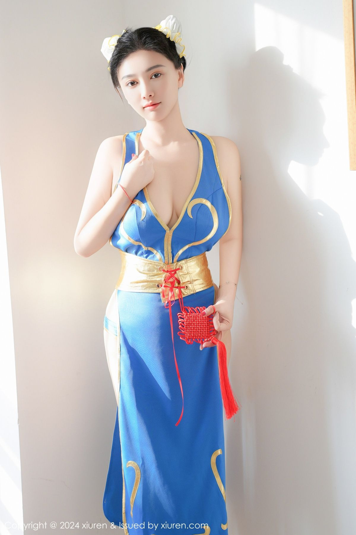 Xgyw.Org_XiuRen第9252期_模特雅茹老师性感蓝色COSPLAY服饰秀白嫩柔美身姿诱惑写真61P