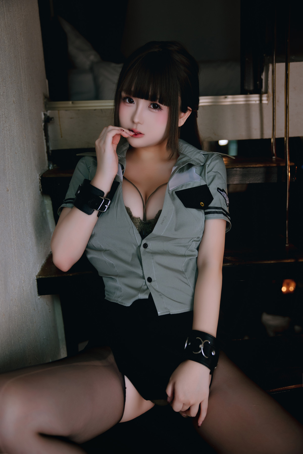 Xgyw.Org_Cosplay美女日奈娇教官主题私房性感制服配开档黑丝半脱秀火辣身材极致诱惑写真151P